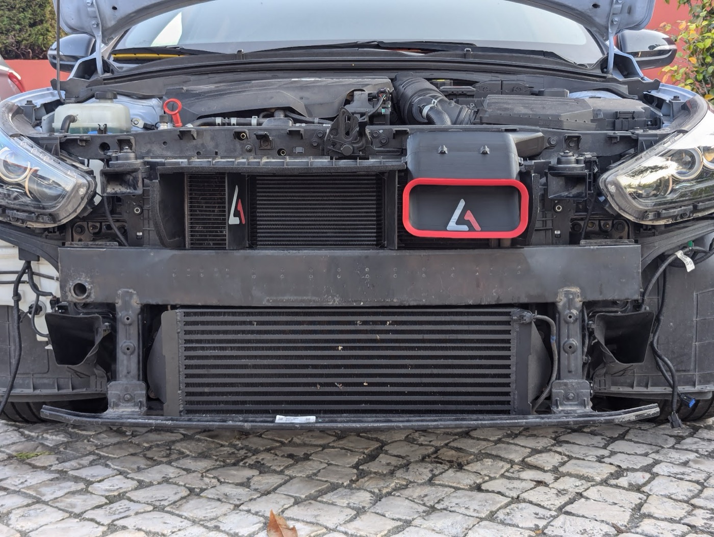 Oil cooler box installed behind the i30N bumper